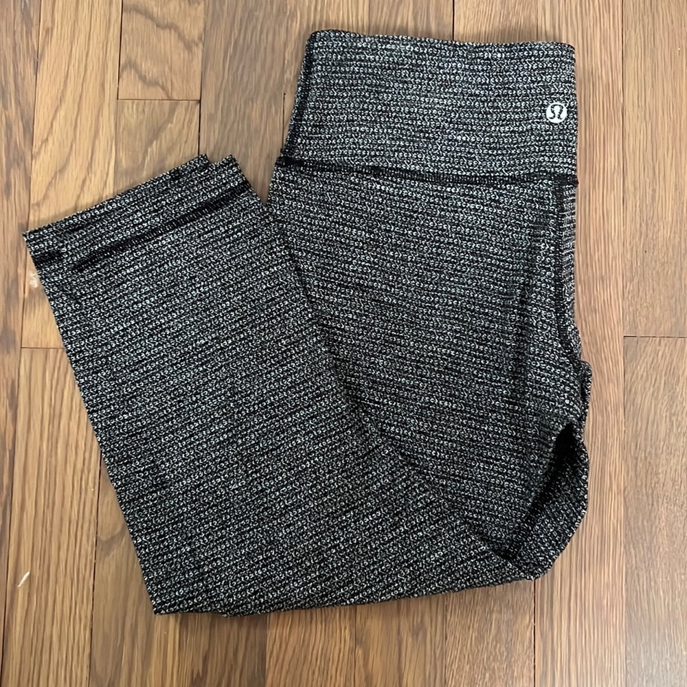 Lululemon capri leggings